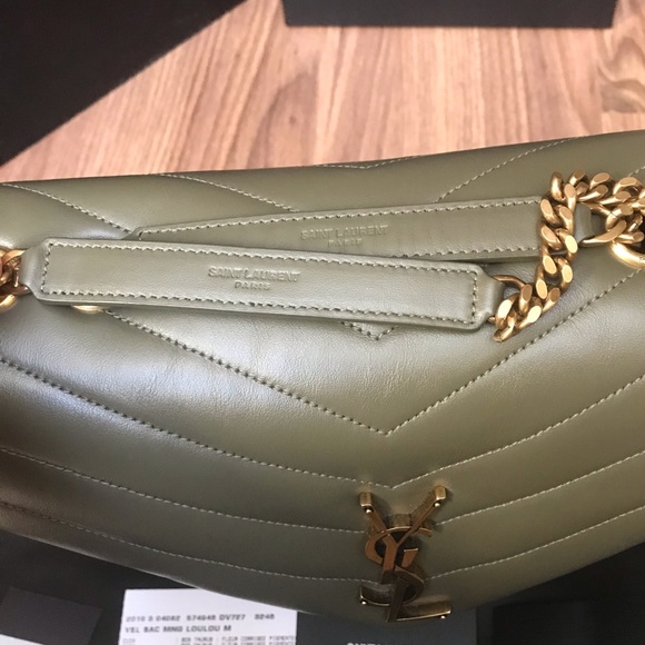 A106- 💯 % authentic YSL LouLou bag - Picture 5 of 12
